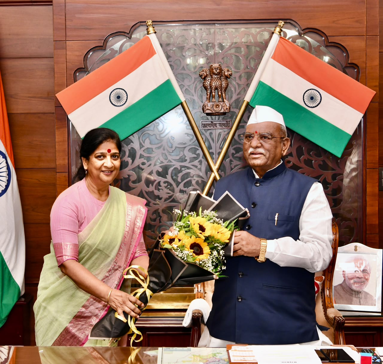 Curtsey meeting with governor